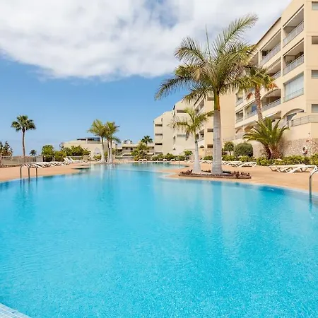 Magic Garden And Ocean View Apartamento *